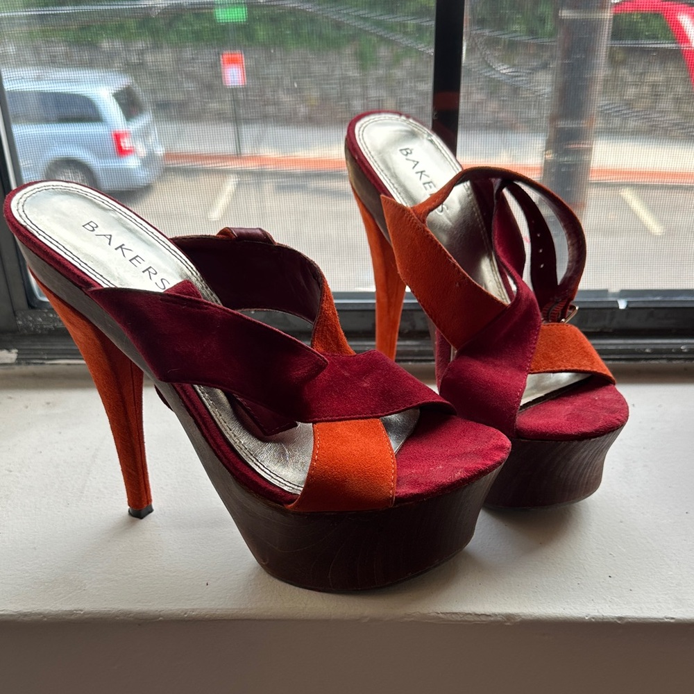 Bakers Women's Burgundy and Orange Platform Heels